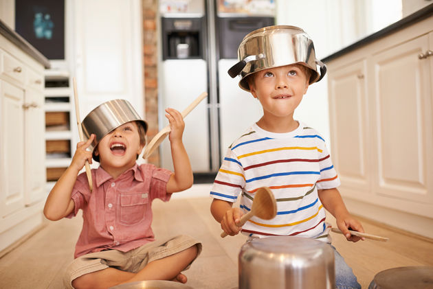 10 Free Ways to Entertain the Kids at Home