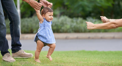 Helping your baby learn to walk | Baby Club