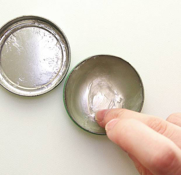 7 other beauty uses for Vaseline you probably didn’t know about
