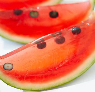 Sweet and refreshing watermelon desserts for hot summer days